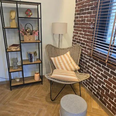 The Atelier Apartment